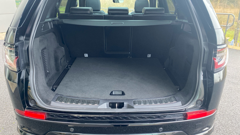 Land Rover Discovery Sport 1.5 P300e R-Dynamic SE 5dr Auto [5 Seat] Station Wagon